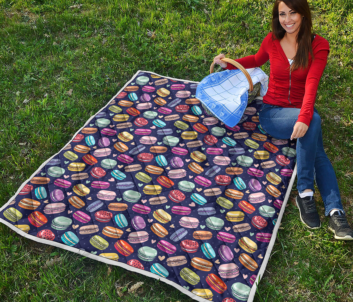 Cartoon Macaron Pattern Print Quilt