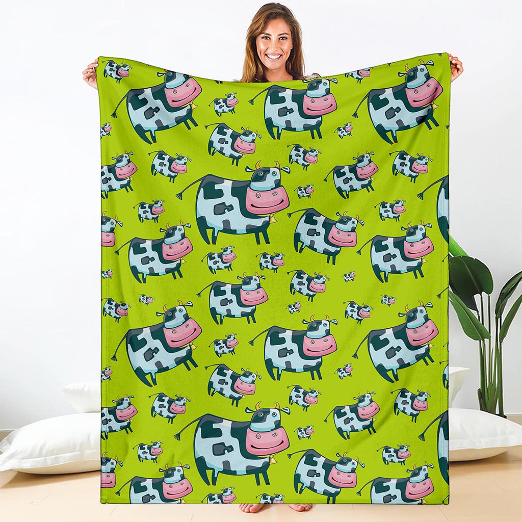 Cartoon Smiley Cow Pattern Print Blanket