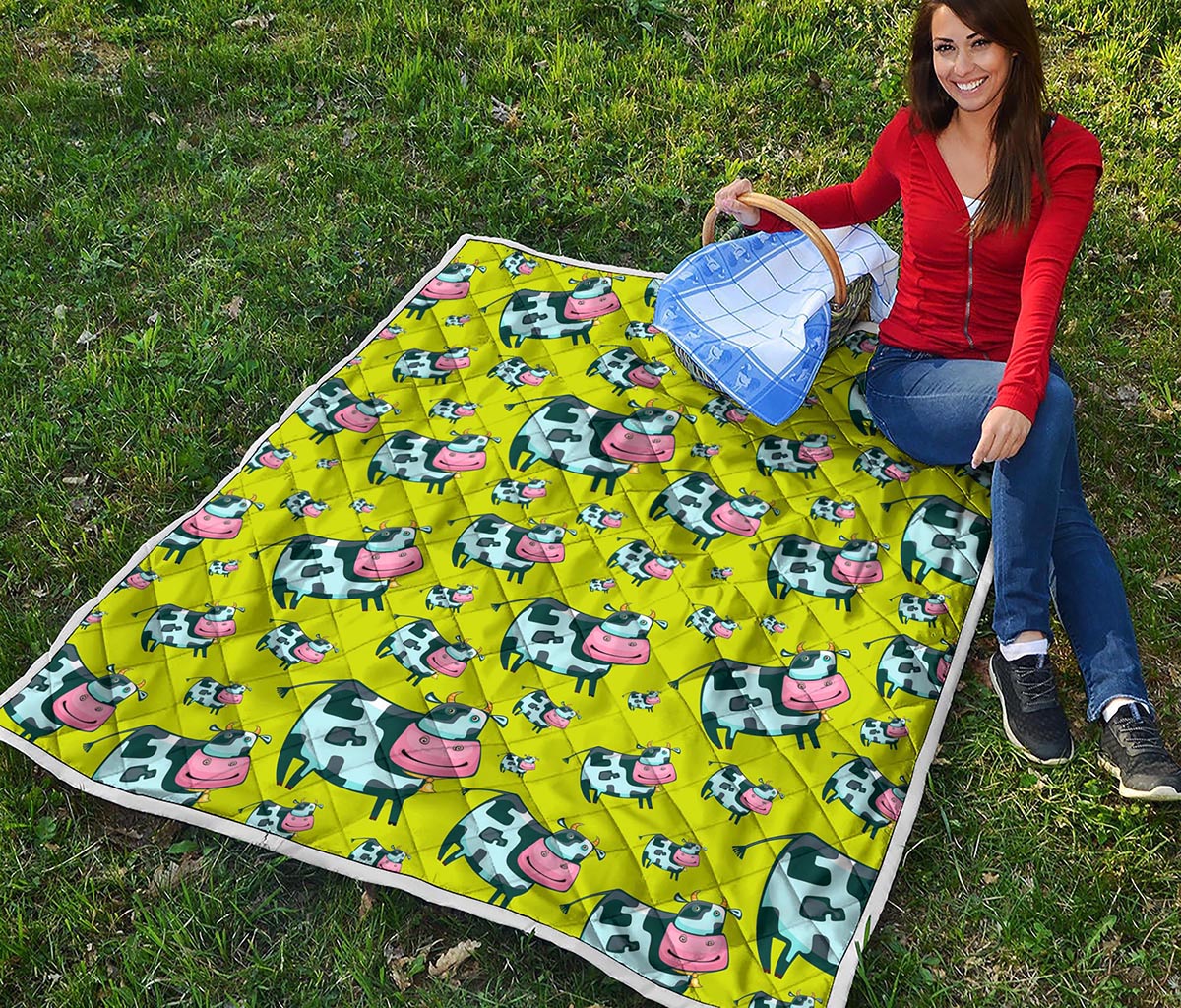 Cartoon Smiley Cow Pattern Print Quilt