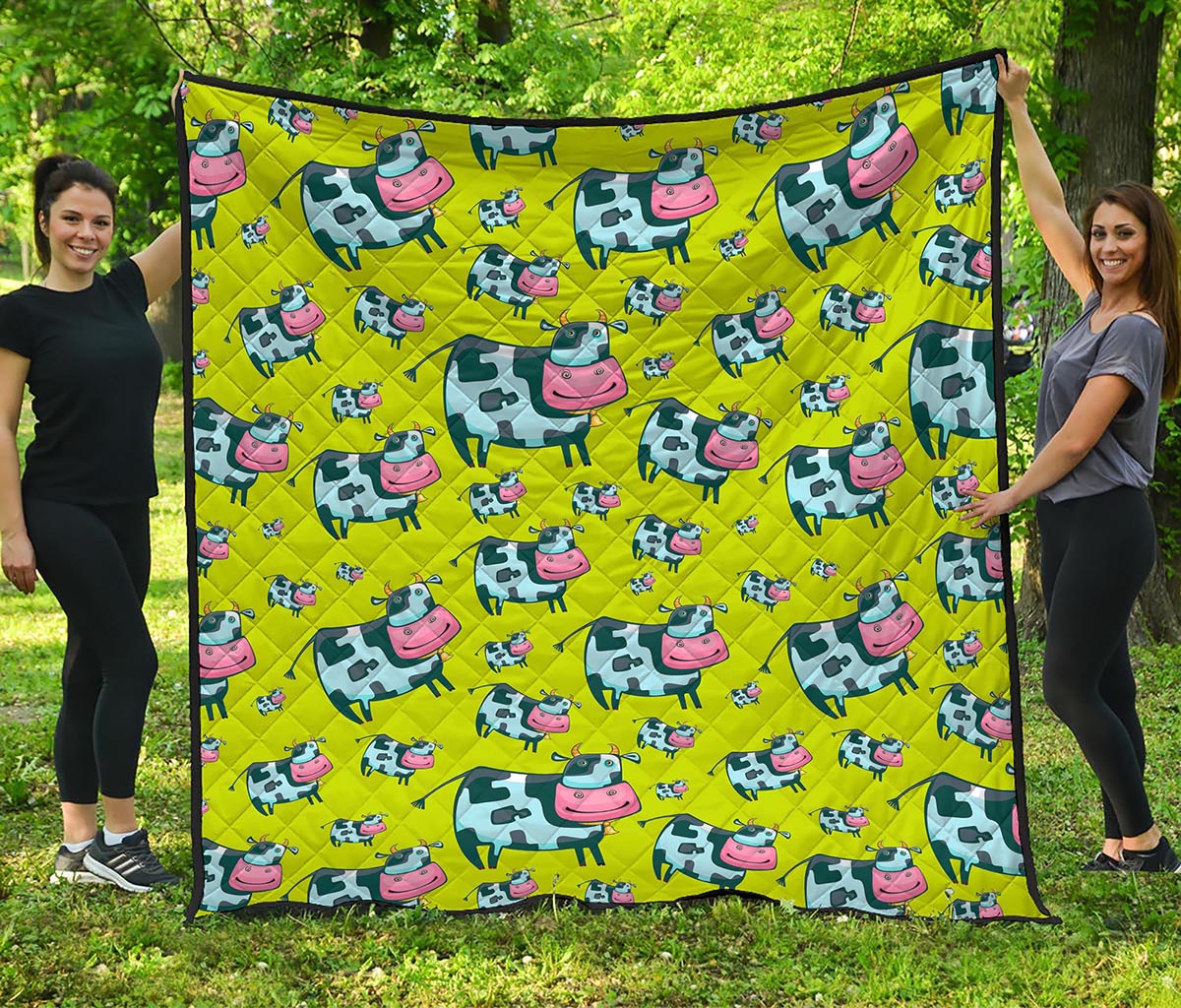 Cartoon Smiley Cow Pattern Print Quilt