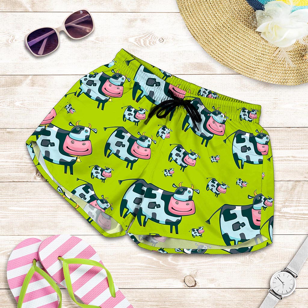 Cartoon Smiley Cow Pattern Print Women's Shorts