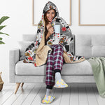 Casino Card And Chip Pattern Print Hooded Blanket