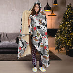 Casino Card And Chip Pattern Print Hooded Blanket