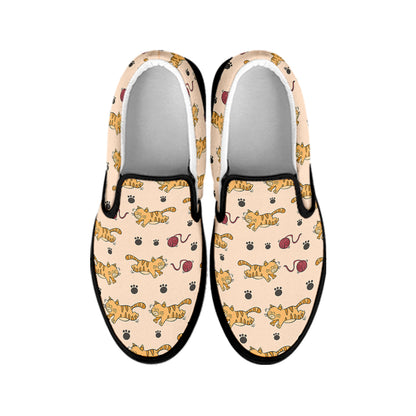 Cat And Yarn Ball Pattern Print Black Slip On Shoes