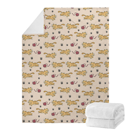 Cat And Yarn Ball Pattern Print Blanket