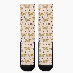 Cat And Yarn Ball Pattern Print Crew Socks