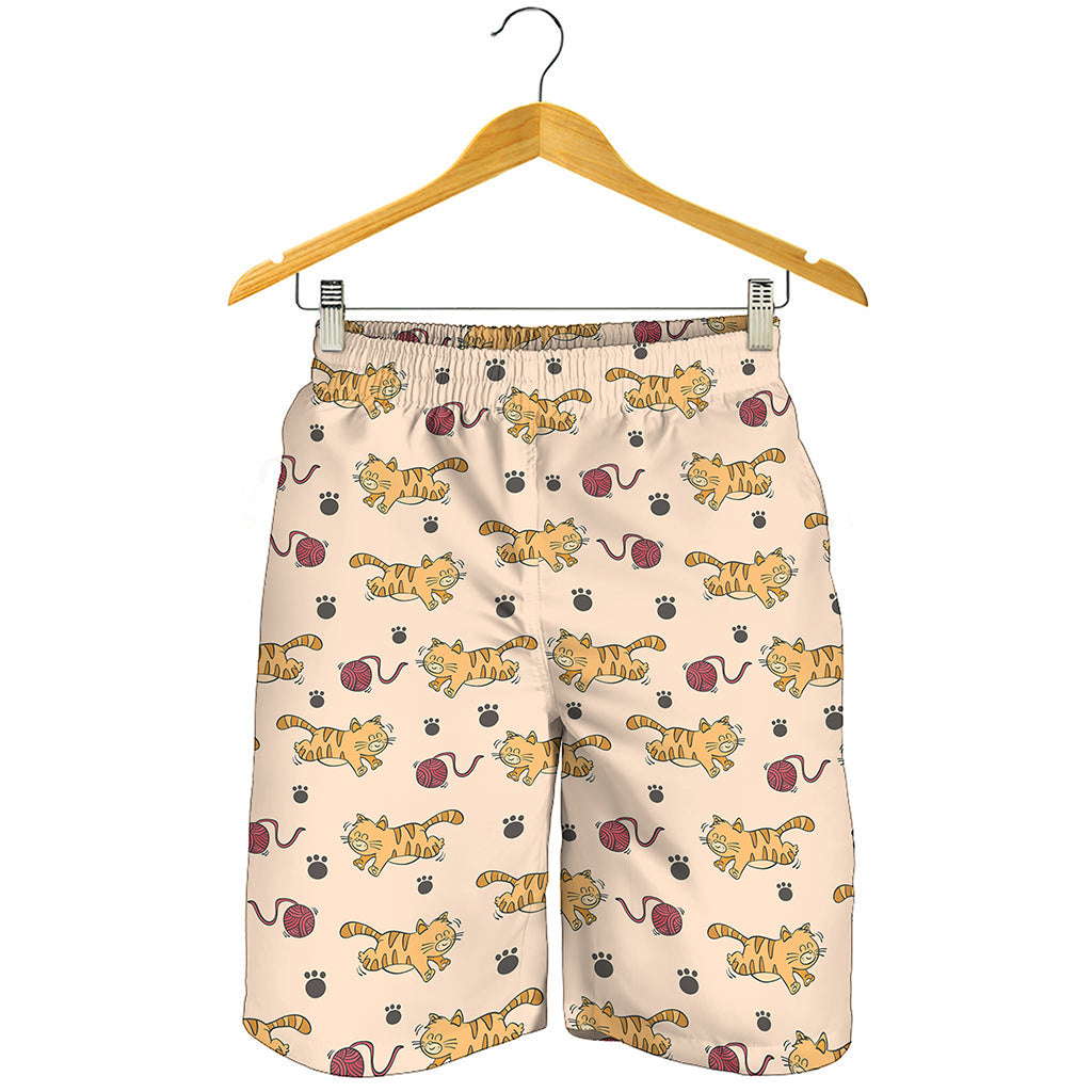 Cat And Yarn Ball Pattern Print Men's Shorts