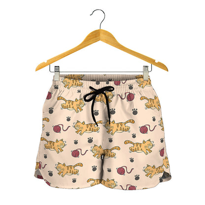 Cat And Yarn Ball Pattern Print Women's Shorts