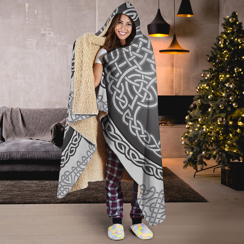 Celtic Knot Tree Of Life Print Hooded Blanket