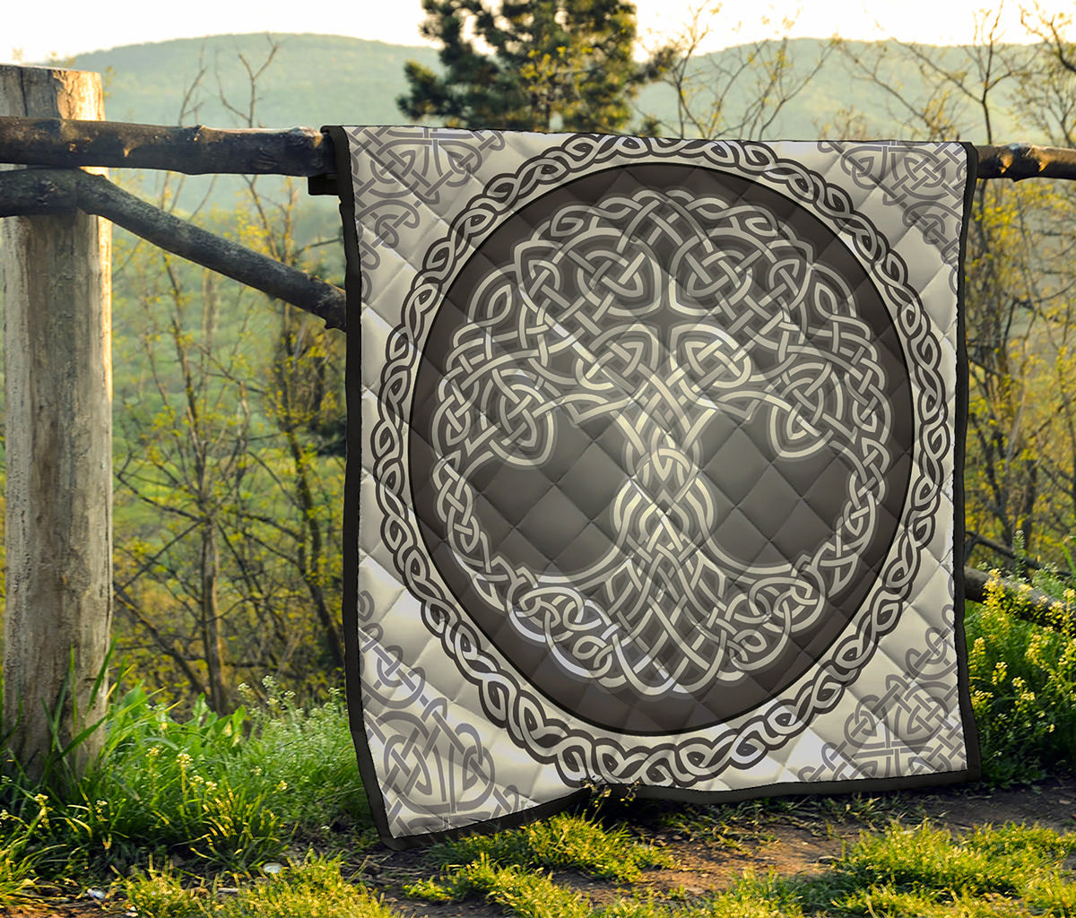Celtic Knot Tree Of Life Print Quilt