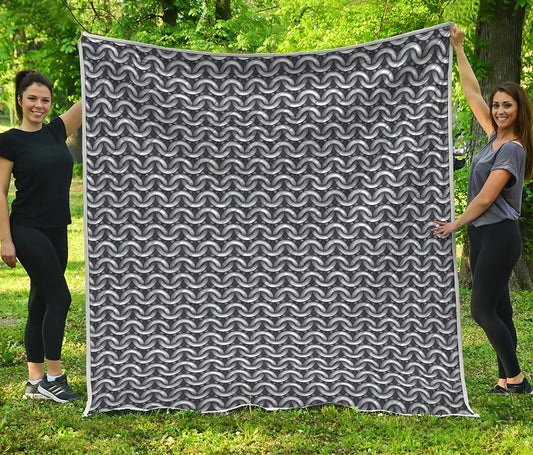 Chainmail Print Quilt
