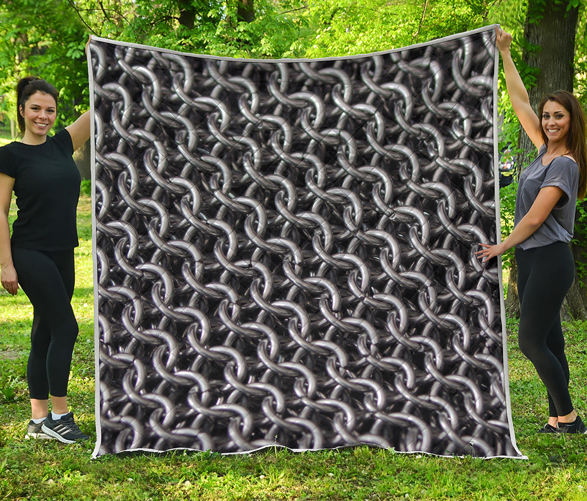 Chainmail Ring Pattern Print Quilt