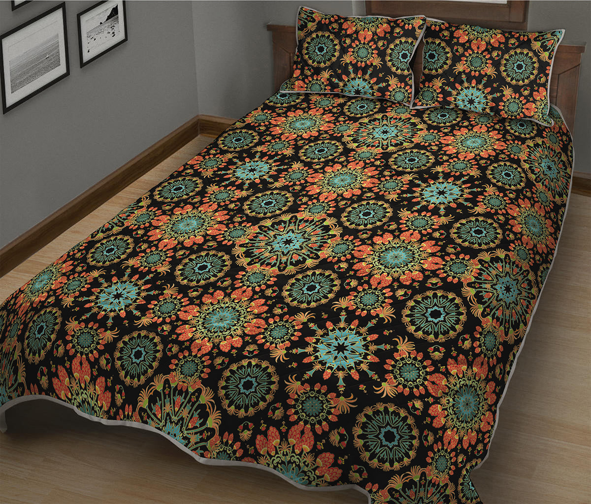 Chaotic Boho Floral Pattern Print Quilt Bed Set