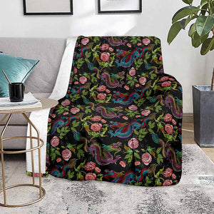 Chinese Dragon Flower Pattern Print Blanket