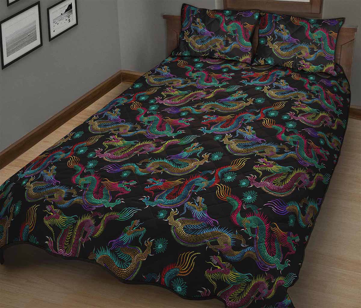 Chinese Dragon Pattern Print Quilt Bed Set