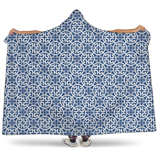 Chinese Luck Symbol Pattern Print Hooded Blanket