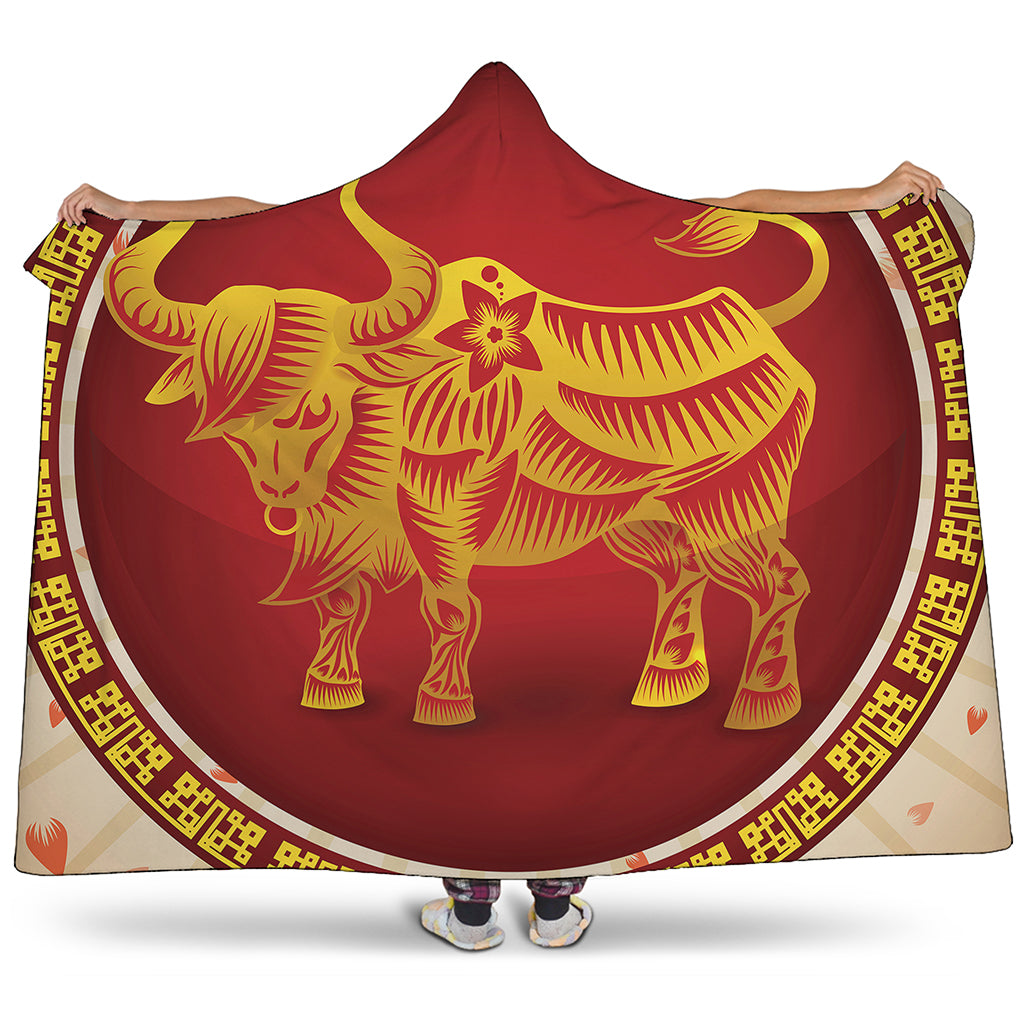 Chinese Ox Zodiac Sign Print Hooded Blanket