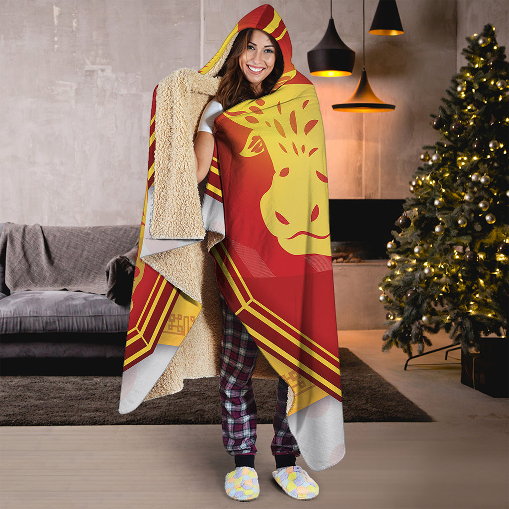 Chinese Ox Zodiac Symbol Print Hooded Blanket