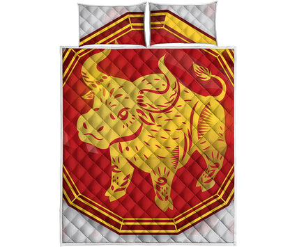 Chinese Ox Zodiac Symbol Print Quilt Bed Set