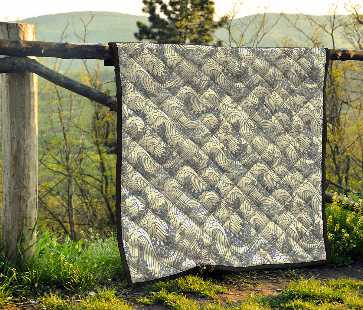 Chinese Sea Dragon Pattern Print Quilt