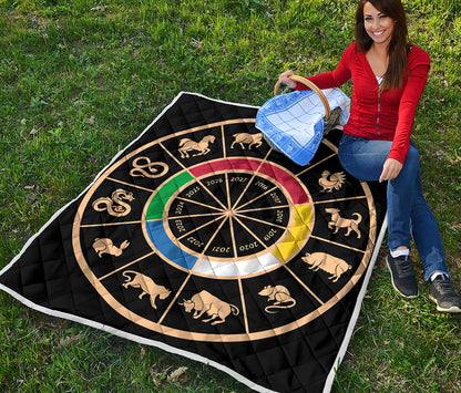 Chinese Zodiac Calendar Wheel Print Quilt