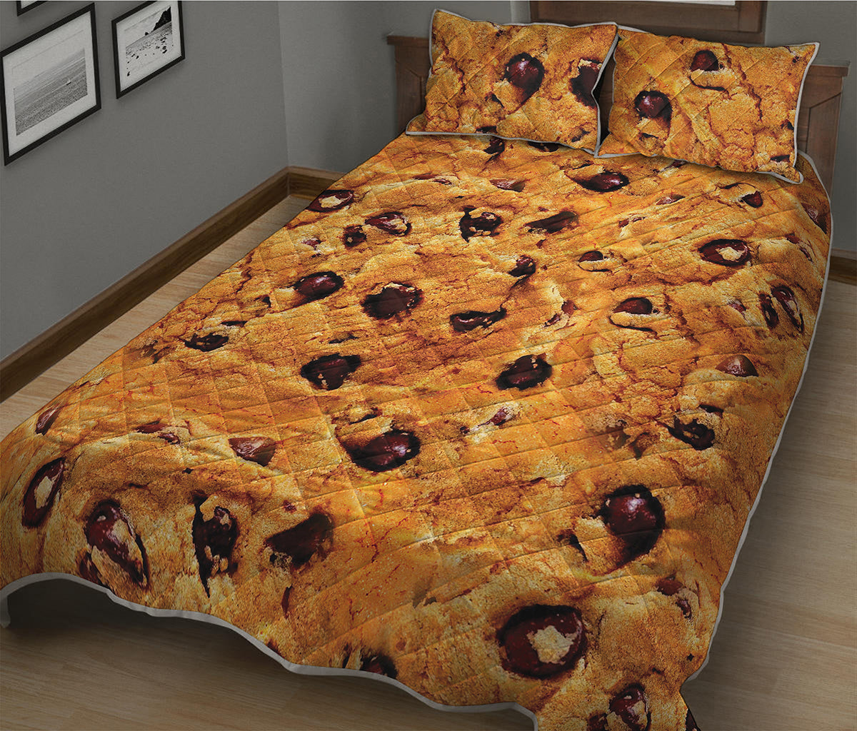 Chocolate Chip Cookie Print Quilt Bed Set