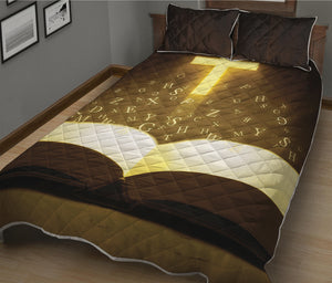 Christian Holy Bible Print Quilt Bed Set