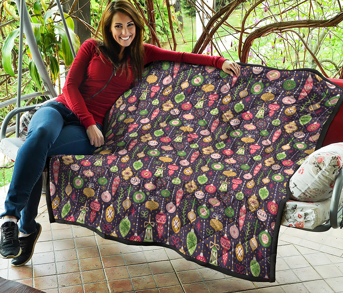 Christmas Baubles Pattern Print Quilt