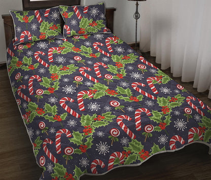 Christmas Berry And Candy Pattern Print Quilt Bed Set