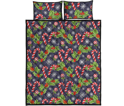 Christmas Berry And Candy Pattern Print Quilt Bed Set
