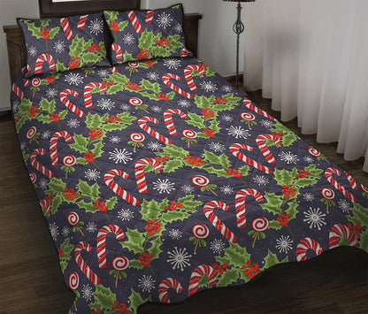 Christmas Berry And Candy Pattern Print Quilt Bed Set