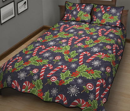 Christmas Berry And Candy Pattern Print Quilt Bed Set
