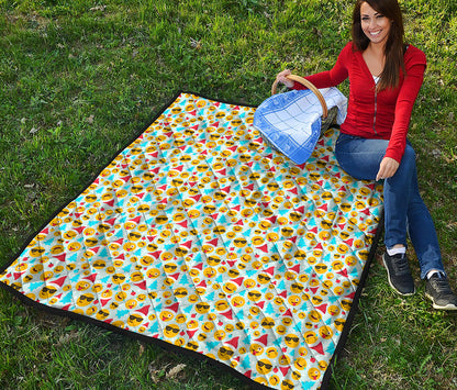 Christmas Emoji Pattern Print Quilt