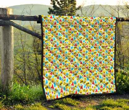 Christmas Emoji Pattern Print Quilt