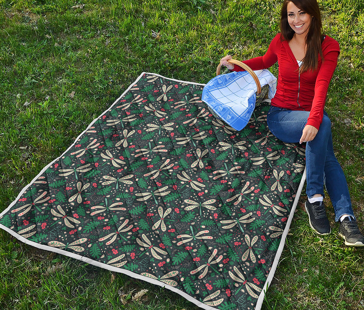 Christmas Floral Dragonfly Pattern Print Quilt