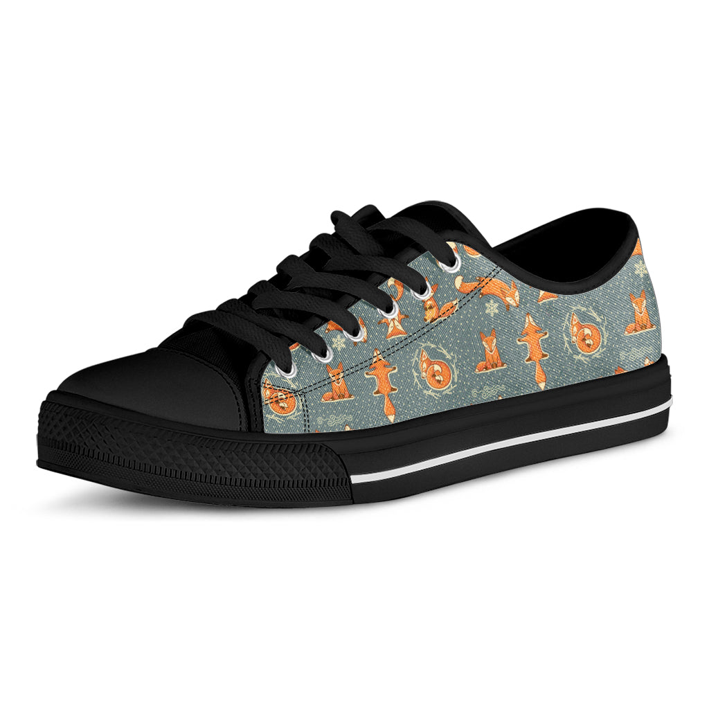 Christmas Fox Pattern Print Black Low Top Shoes