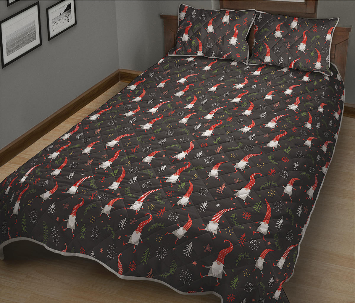 Christmas Gnomes Pattern Print Quilt Bed Set