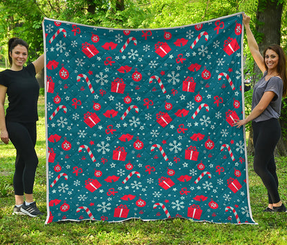 Christmas Holiday Elements Pattern Print Quilt