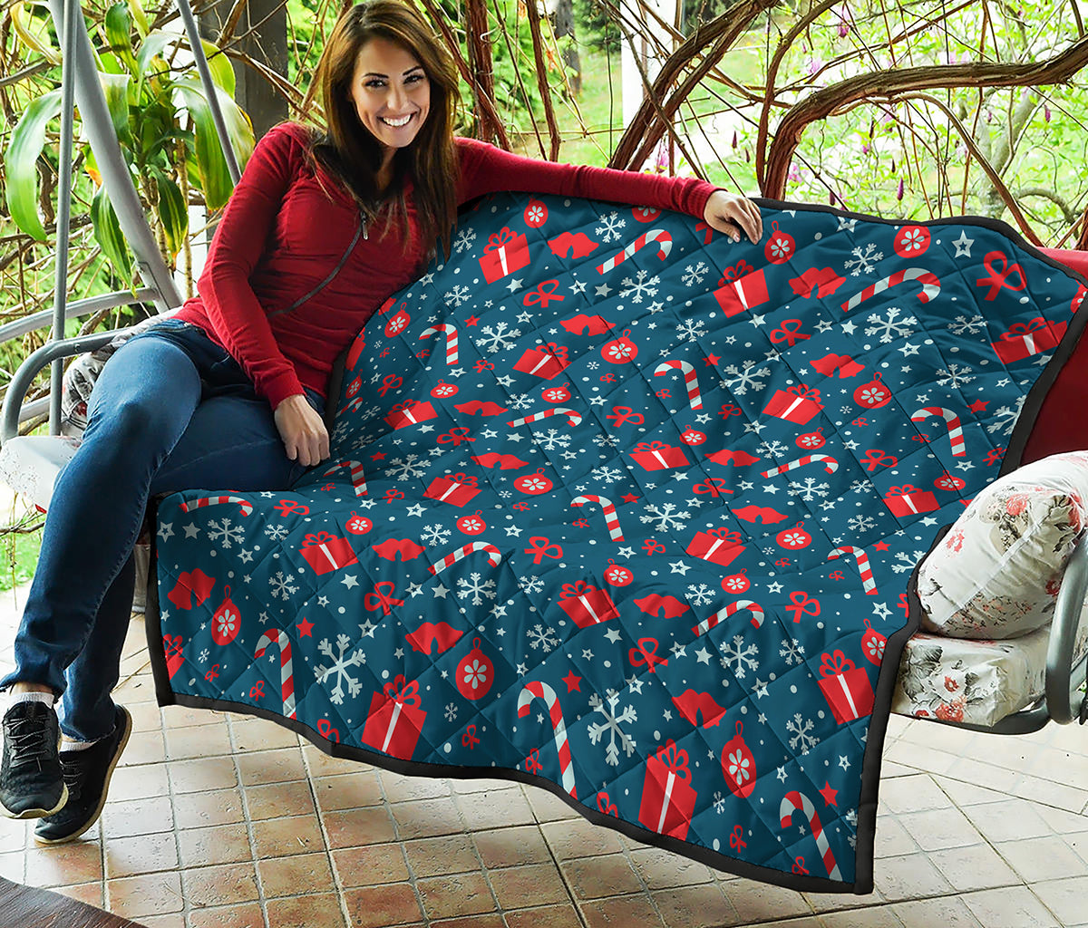 Christmas Holiday Elements Pattern Print Quilt