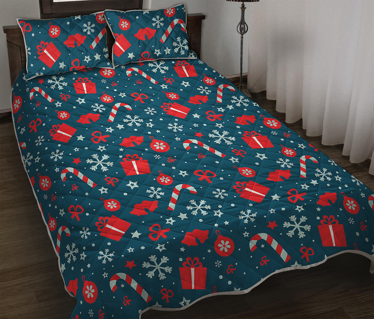 Christmas Holiday Elements Pattern Print Quilt Bed Set