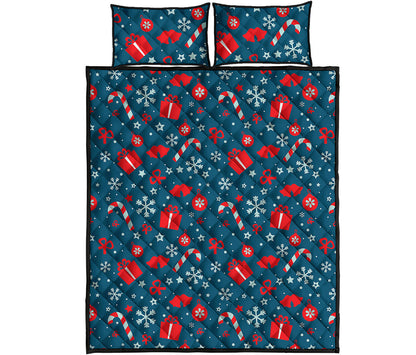 Christmas Holiday Elements Pattern Print Quilt Bed Set