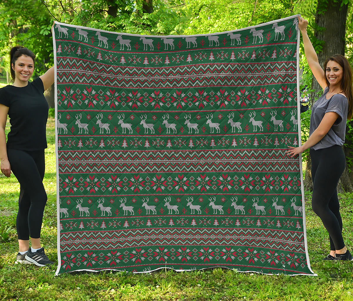 Christmas Holiday Knitted Pattern Print Quilt