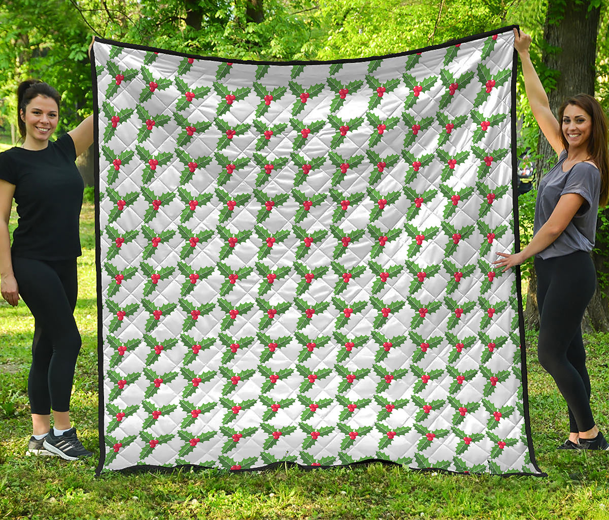 Christmas Holly Berry Pattern Print Quilt
