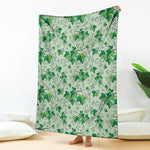 Christmas Ivy Leaf Pattern Print Blanket