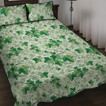 Christmas Ivy Leaf Pattern Print Quilt Bed Set