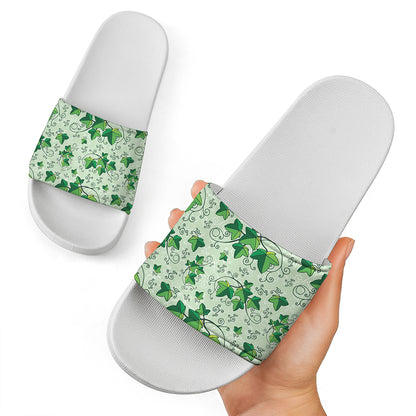 Christmas Ivy Leaf Pattern Print White Slide Sandals