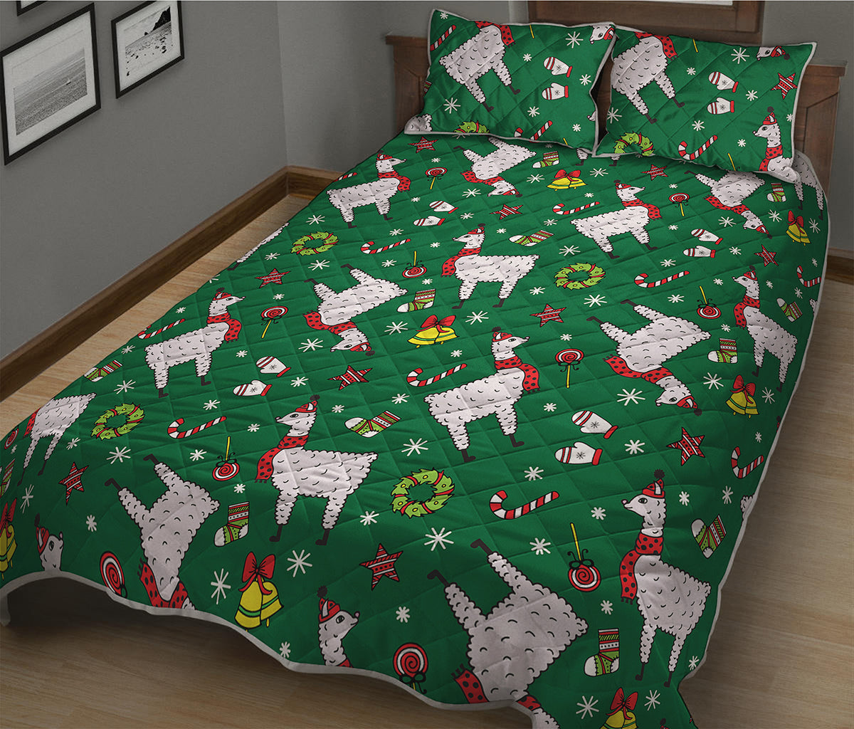 Christmas Llama Pattern Print Quilt Bed Set