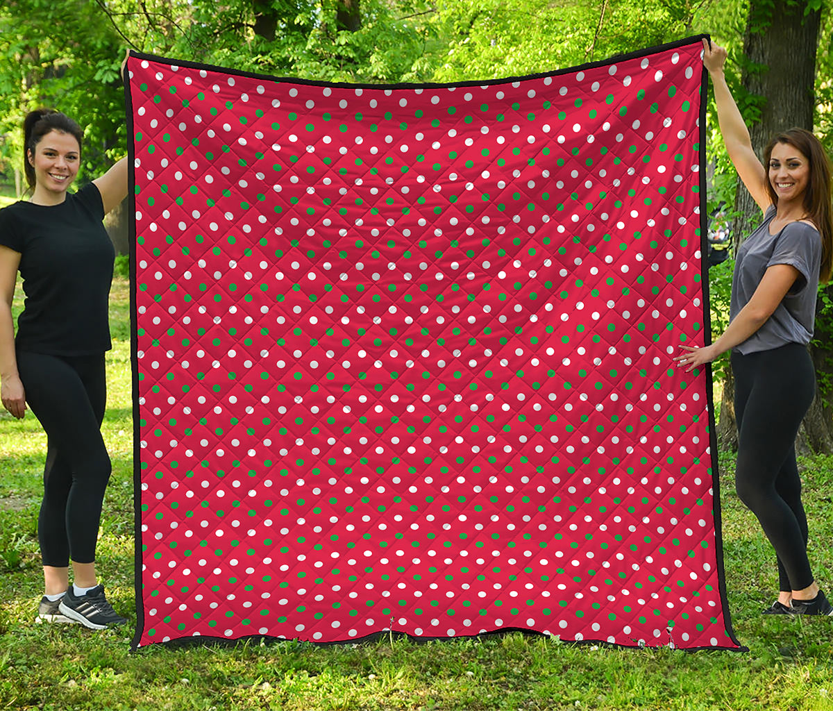 Christmas Polka Dot Pattern Print Quilt