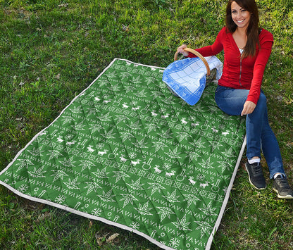 Christmas Pot Leaf Pattern Print Quilt