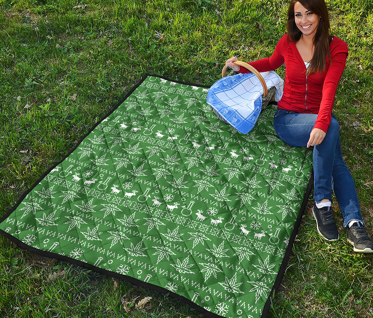 Christmas Pot Leaf Pattern Print Quilt